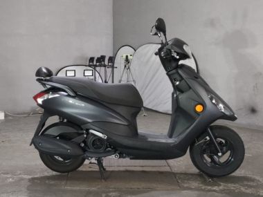 Yamaha Axis Z
