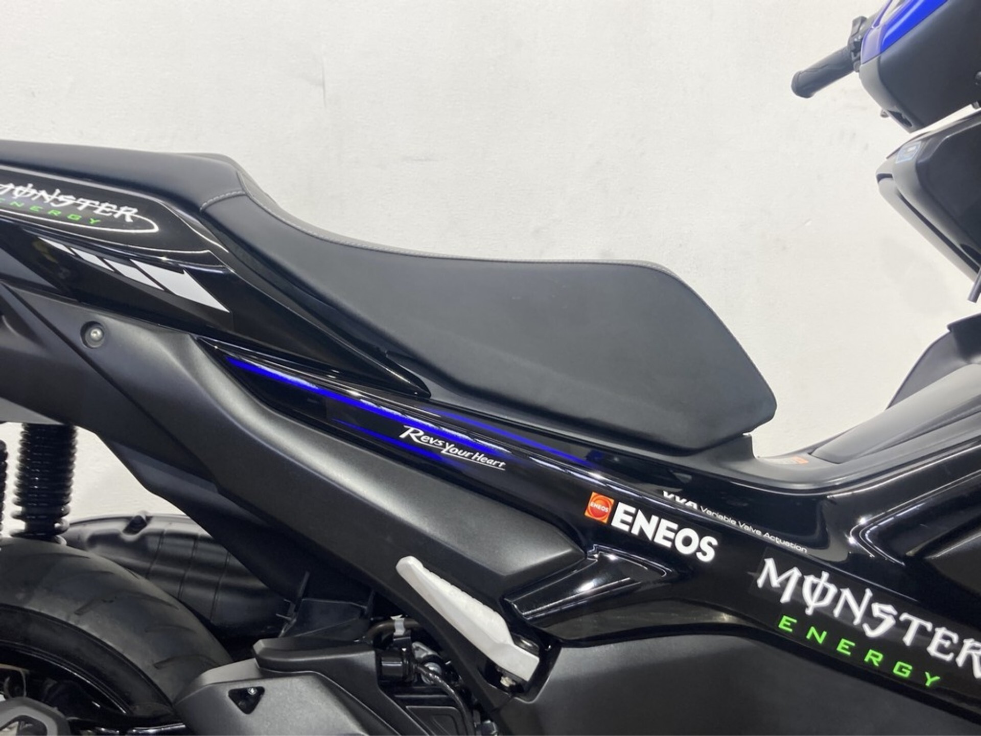 Миниатюра 10