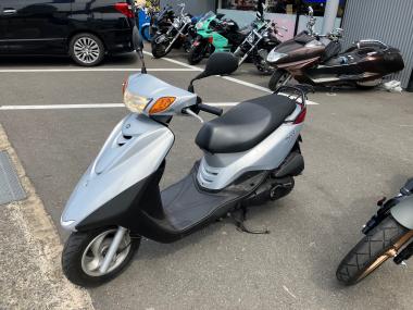 Yamaha Axis Treet
