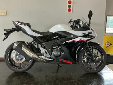 Suzuki GSX250R