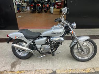 Honda Magna 50