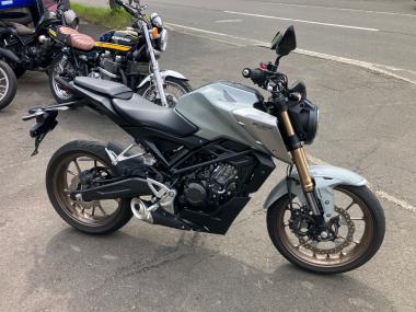 Honda CB125R