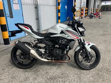 Kawasaki Z400