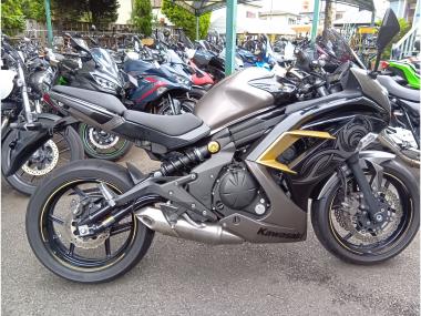 Kawasaki Ninja400