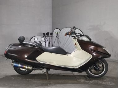 Yamaha Maxam250