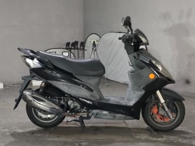 Kymco Racing King180fi