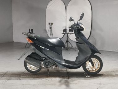 Suzuki Address V50