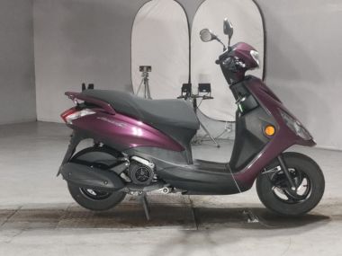 Yamaha Axis Z