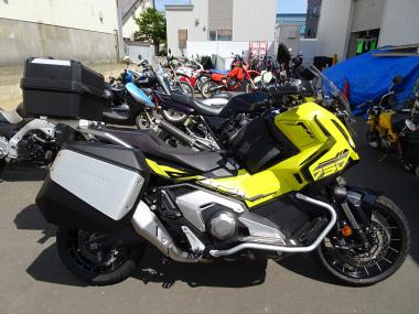 Honda X-Adv