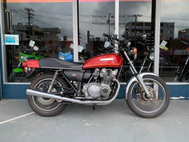 Suzuki GS750