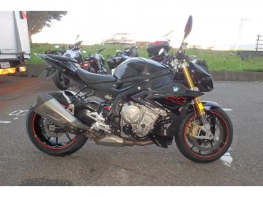 BMW S1000R