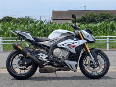 BMW S1000R