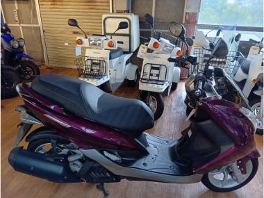 Yamaha Majestys