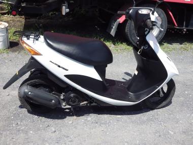 Suzuki Address V50