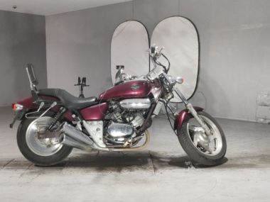 Honda Magna 250