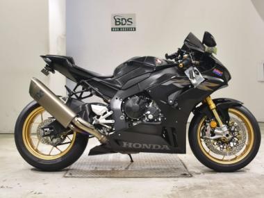 Honda CBR1000RR-R