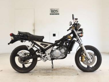 Yamaha R1-Z