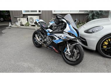 BMW M1000 Rr