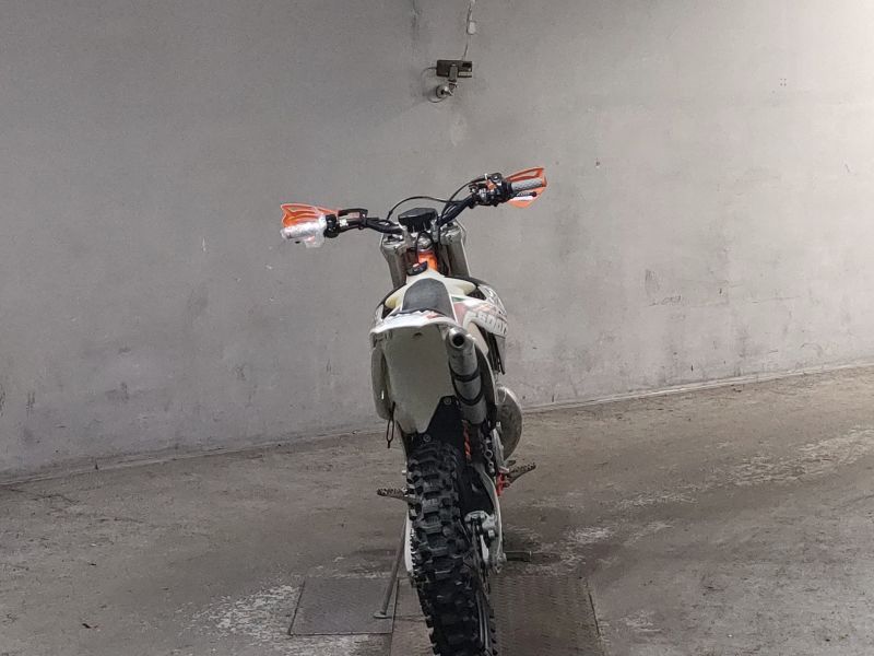 Миниатюра 4