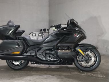 Honda GL1800DCT