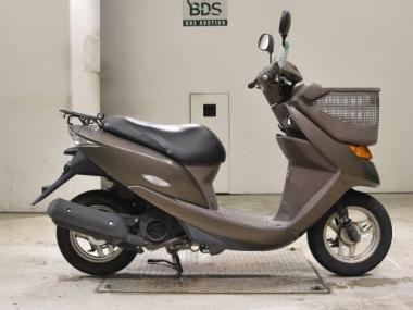 Honda Dio Cesta -