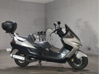 Yamaha Majesty 250sv