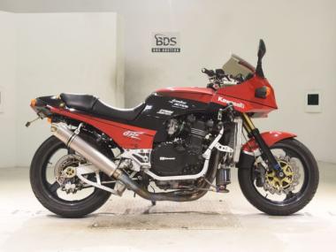 Kawasaki GPZ900R