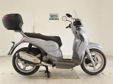Aprilia Scarabeo125