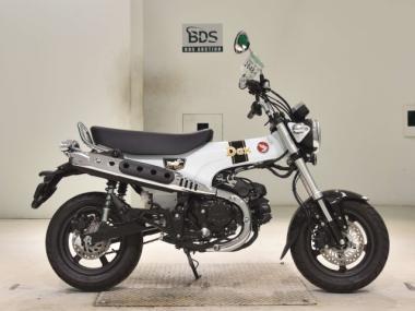 Honda Dax 125