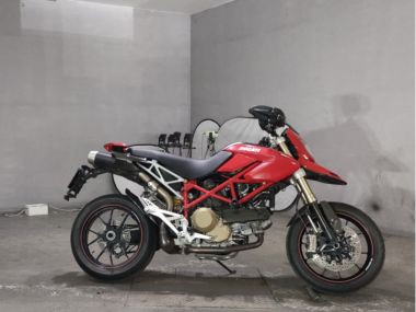 Ducati Hypermotard 1100s