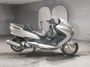 Yamaha Majesty 250