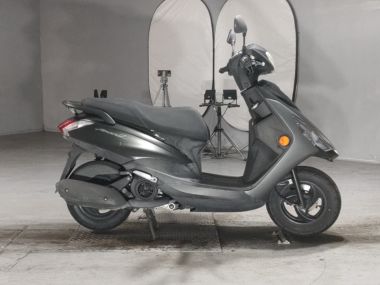 Yamaha Axis Z