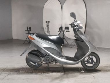 Suzuki Address V50
