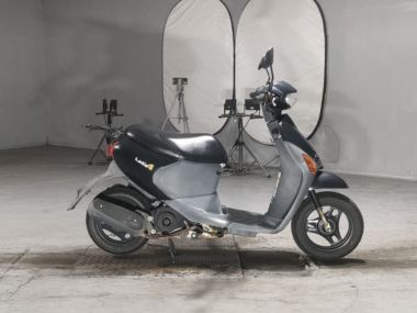 Suzuki Let's4