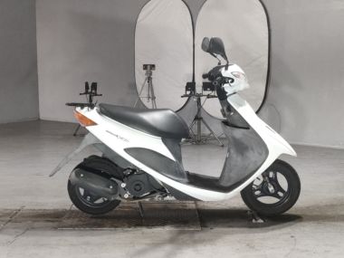 Suzuki Address V50