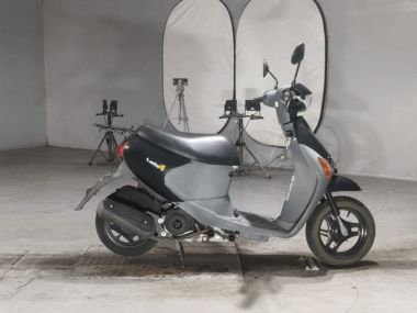 Suzuki Let's4