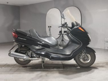 Yamaha Majesty 250
