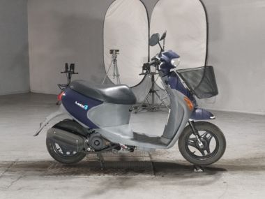 Suzuki Let's4