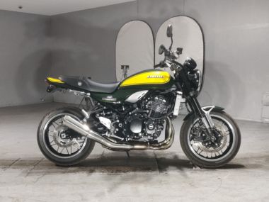 Kawasaki Z900RS
