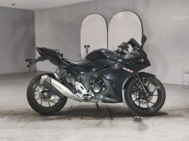Suzuki GSX250R
