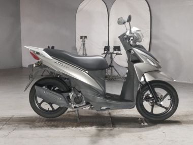 Suzuki Address V110