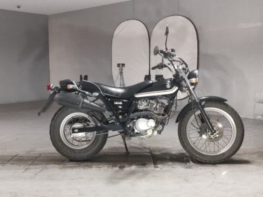 Suzuki Van Van 200