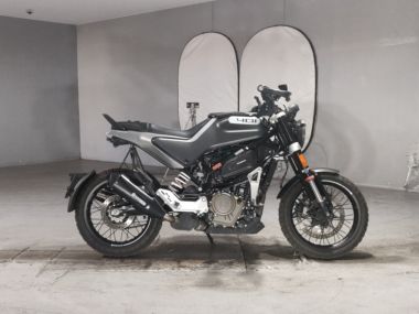 Husqvarna Svartpilen 401