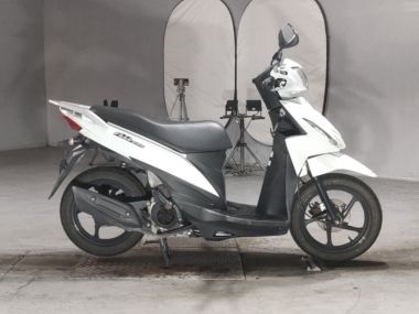 Suzuki Address V110