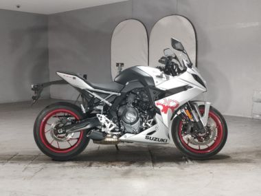Suzuki Gsx-8r