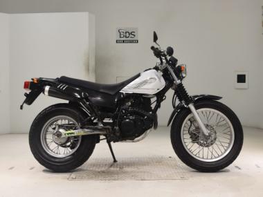 Yamaha TW200
