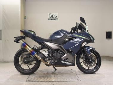 Kawasaki Ninja400