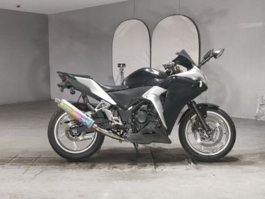 Honda CBR250R