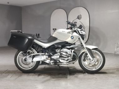 BMW R1200R