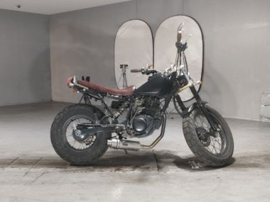 Yamaha TW200